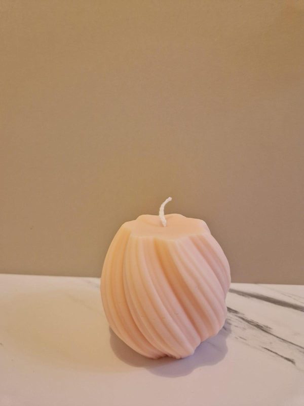 Small Swirl Candle